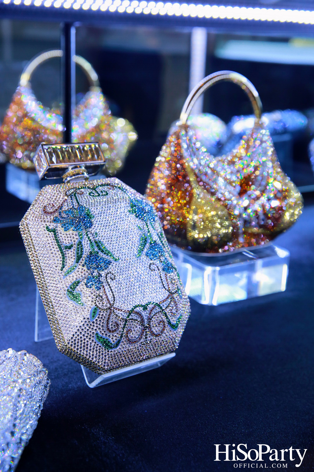 Exclusive Preview Judith Leiber New Collection & Beauty Gems ‘Bee 's Collection’