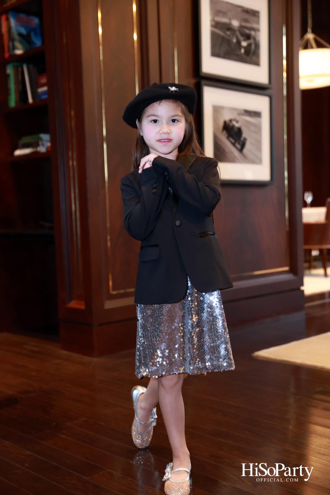 Exclusive Preview Judith Leiber New Collection & Beauty Gems ‘Bee 's Collection’