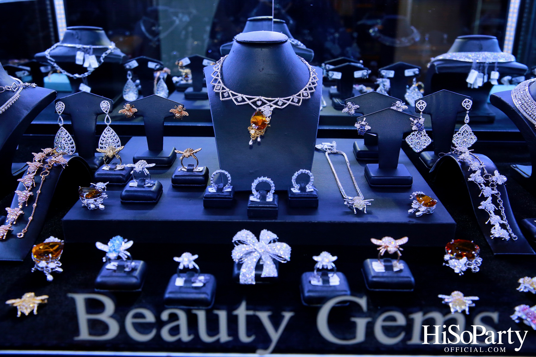 Exclusive Preview Judith Leiber New Collection & Beauty Gems ‘Bee 's Collection’