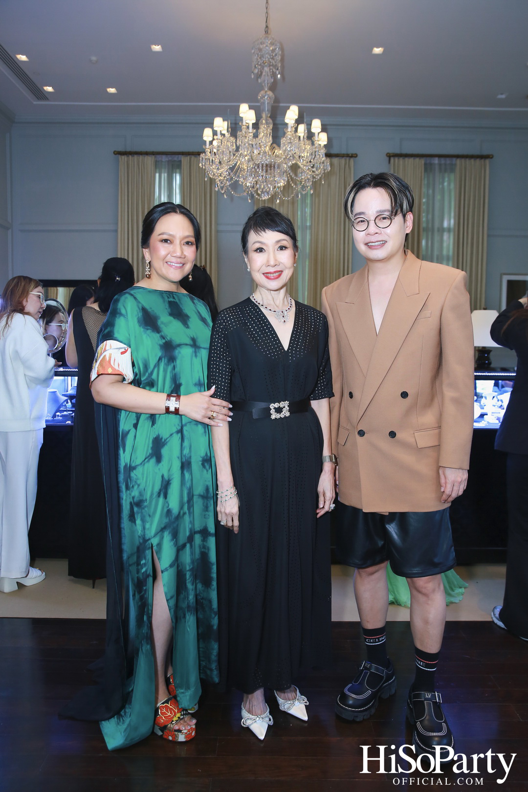 Exclusive Preview Judith Leiber New Collection & Beauty Gems ‘Bee 's Collection’