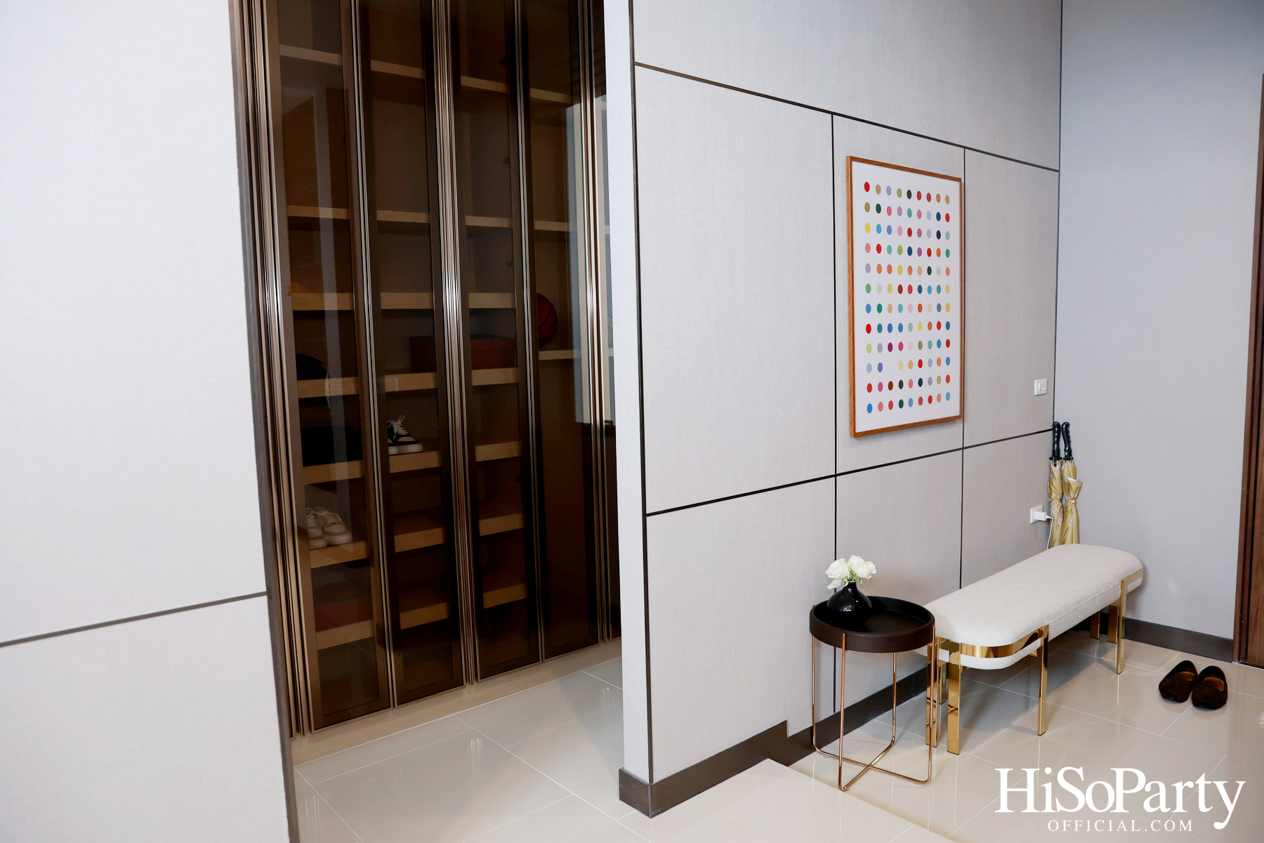 HiSoParty Magazine X AERIE