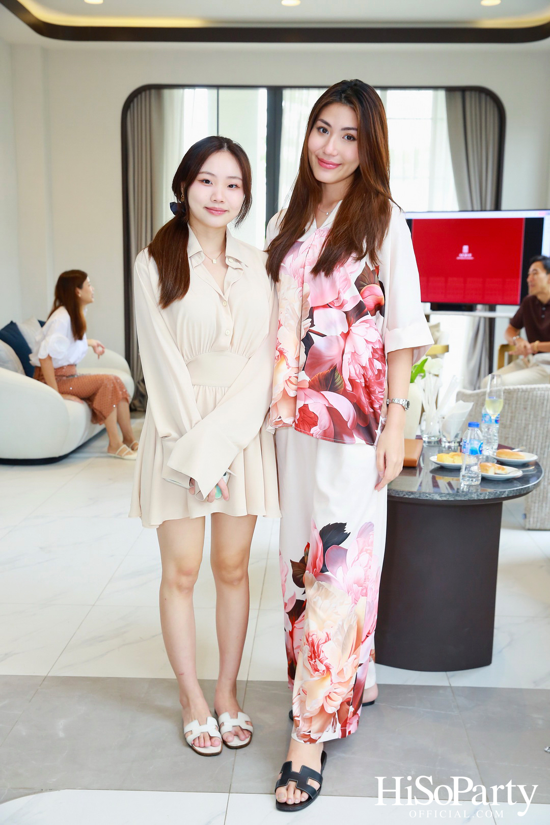 HiSoParty Magazine X AERIE