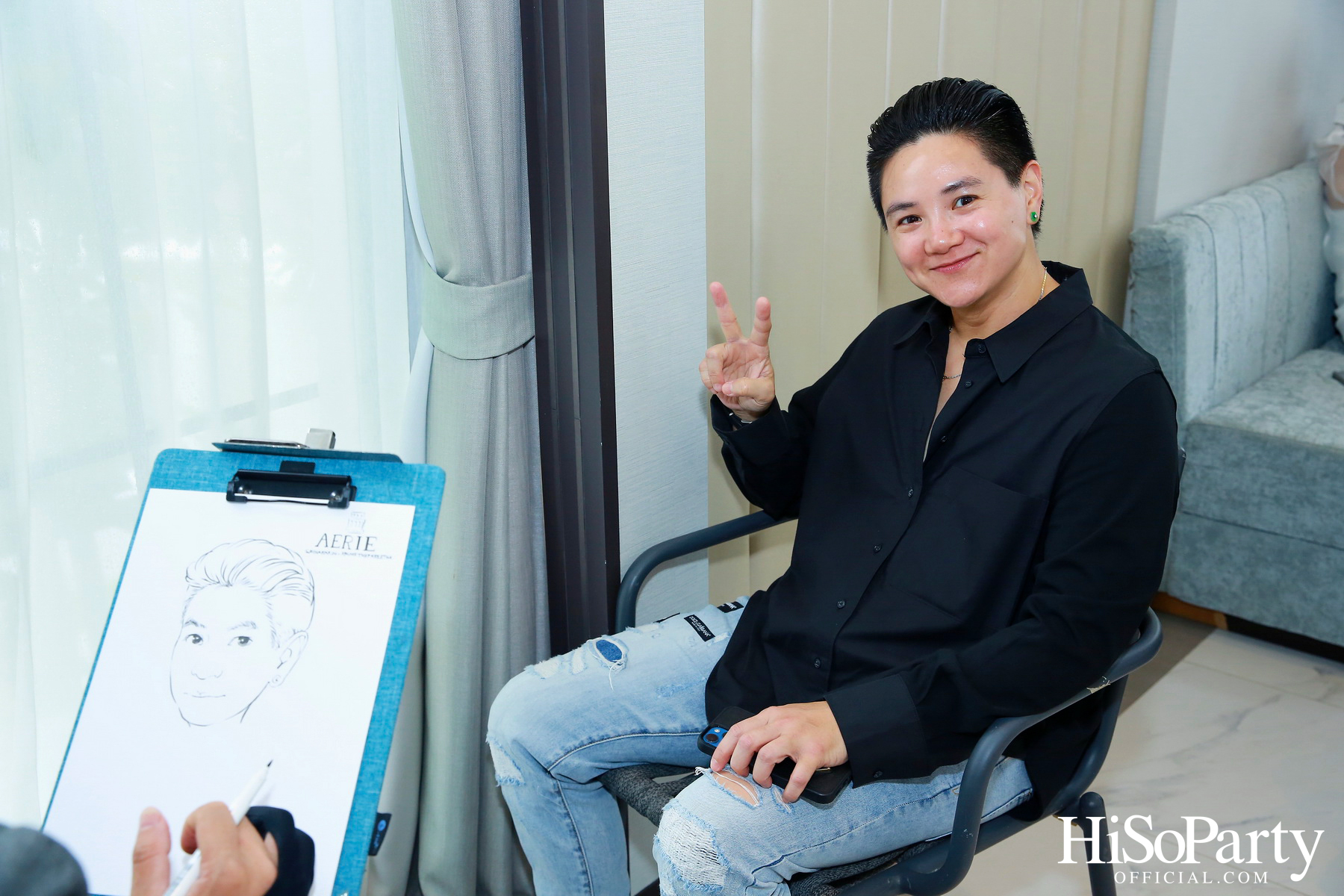 HiSoParty Magazine X AERIE