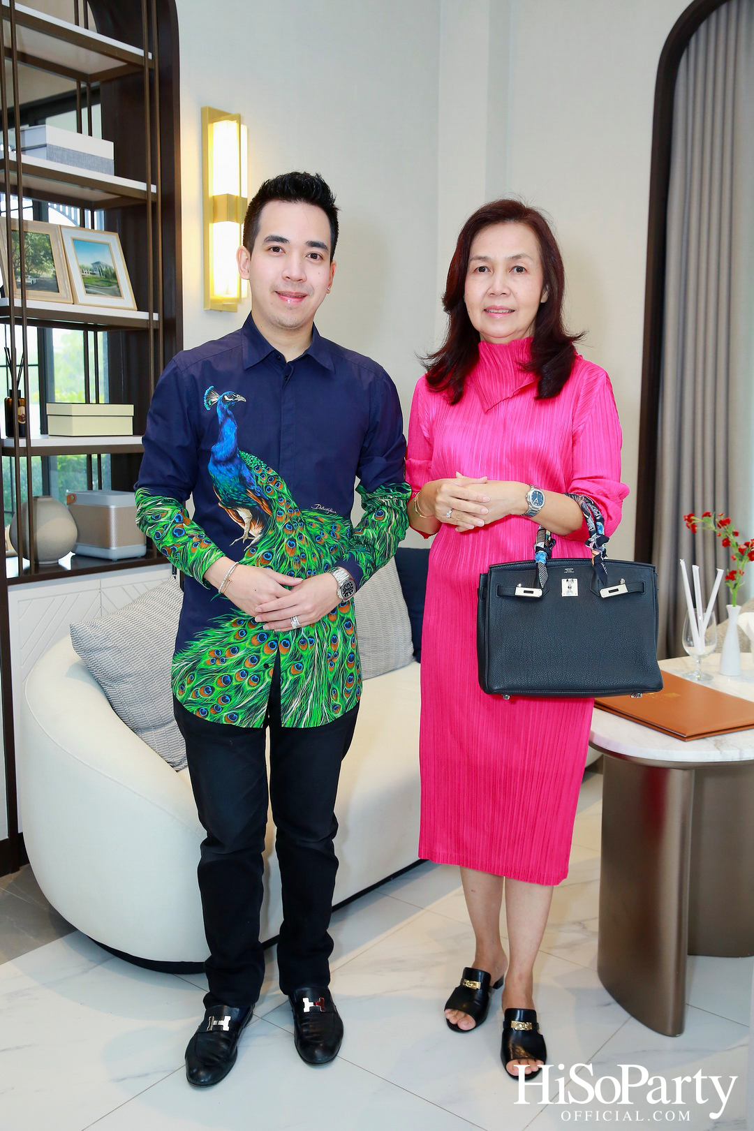 HiSoParty Magazine X AERIE