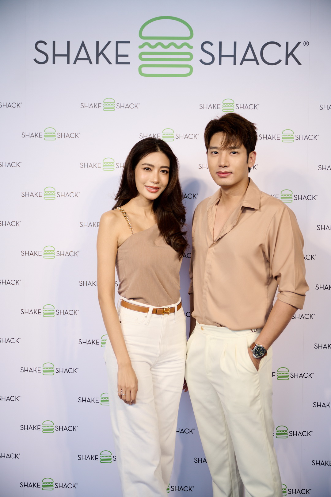 Shake Shack เปิดสาขา 3 ที่เมกาบางนา อย่างเป็นทางการ