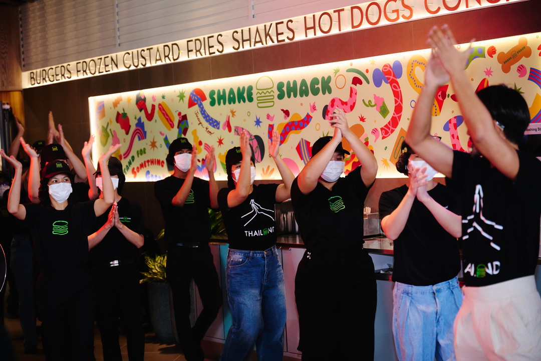Shake Shack เปิดสาขา 3 ที่เมกาบางนา อย่างเป็นทางการ