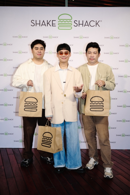 Shake Shack เปิดสาขา 3 ที่เมกาบางนา อย่างเป็นทางการ 