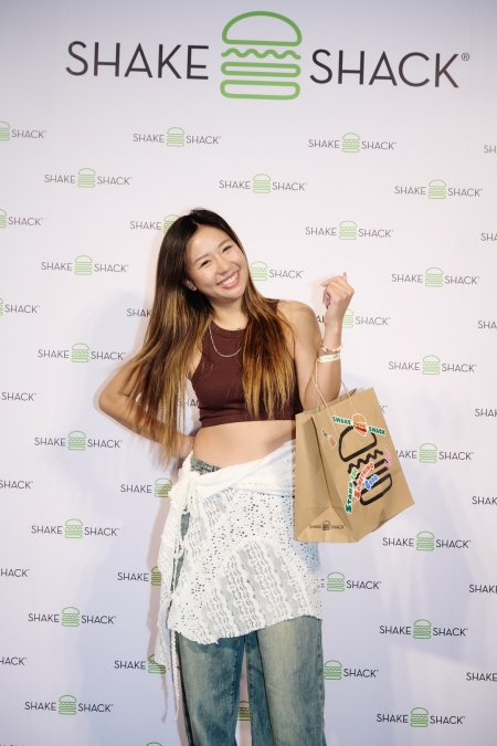 Shake Shack เปิดสาขา 3 ที่เมกาบางนา อย่างเป็นทางการ 