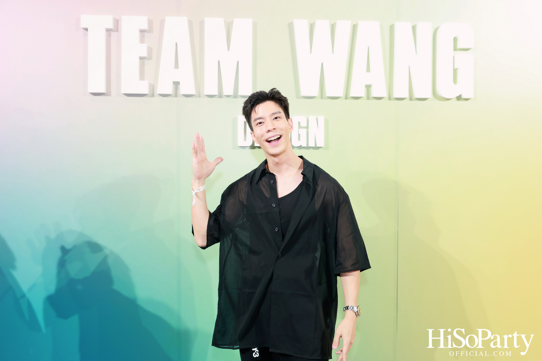 TEAM WANG design จัดงานเปิด Pop-up ของคอลเลกชั่นล่าสุด Sparkles - I SEE THE LIGHTS