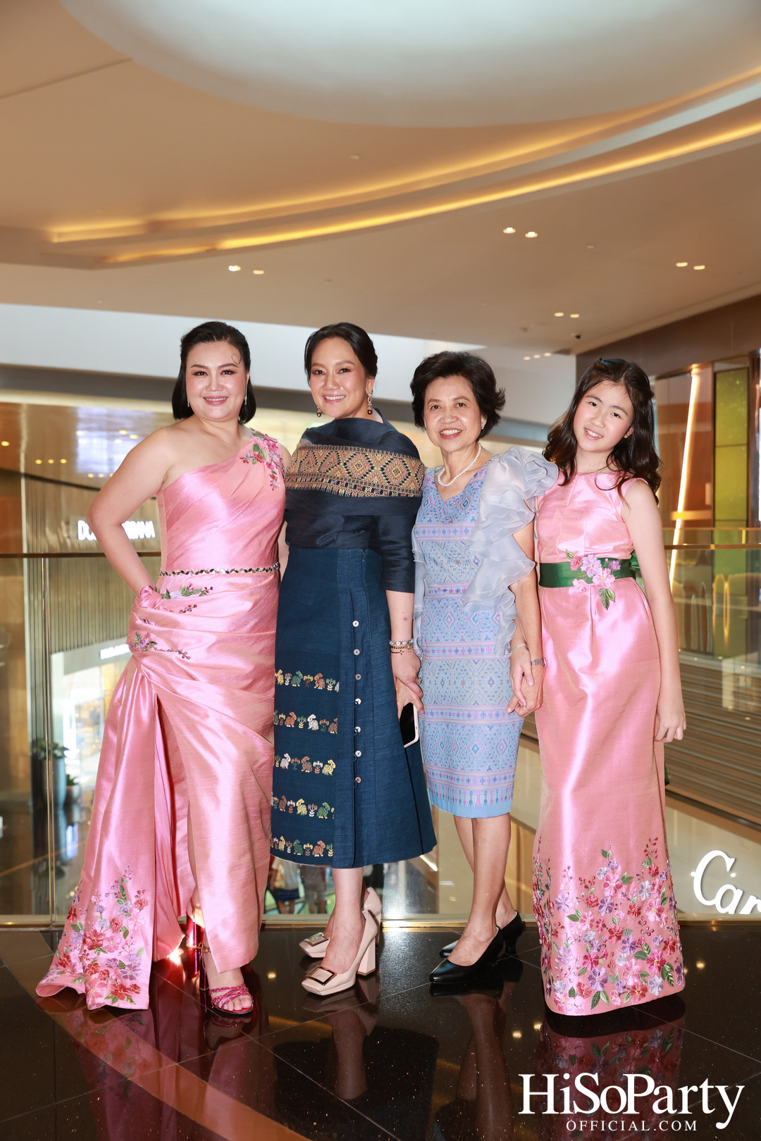 ICONCRAFT ร่วมกับ แบรนด์ SIRIVANNAVARI จัดงาน ‘ICONCRAFT Thai Textile Hero 2024’