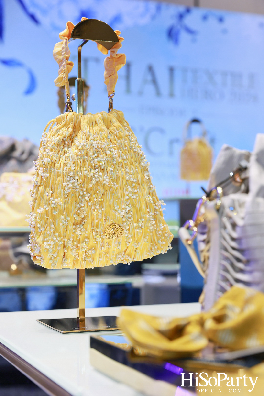 ICONCRAFT ร่วมกับ แบรนด์ SIRIVANNAVARI จัดงาน ‘ICONCRAFT Thai Textile Hero 2024’