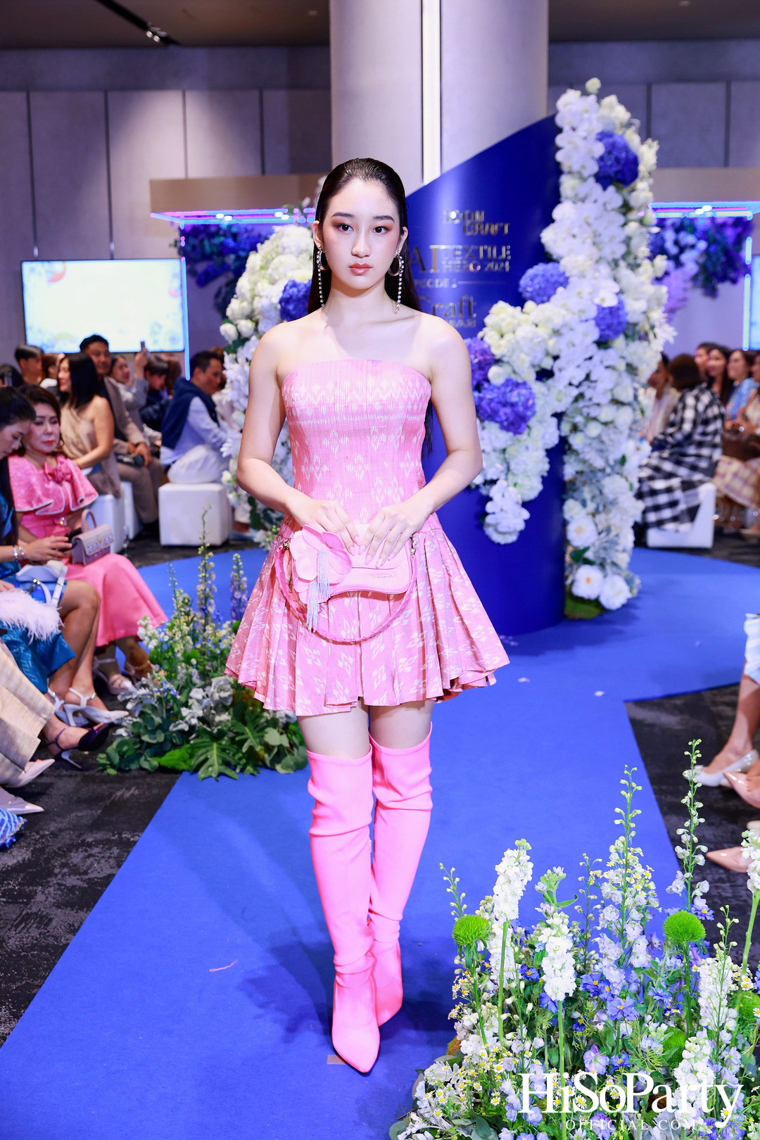 ICONCRAFT ร่วมกับ แบรนด์ SIRIVANNAVARI จัดงาน ‘ICONCRAFT Thai Textile Hero 2024’