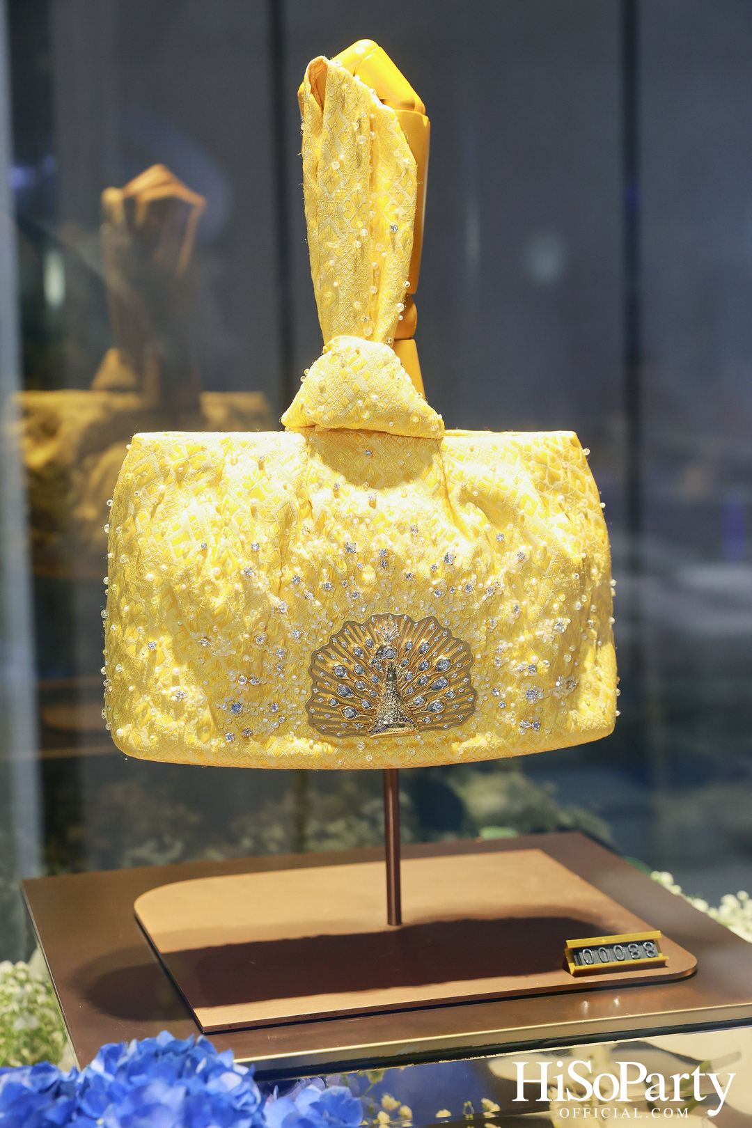 ICONCRAFT ร่วมกับ แบรนด์ SIRIVANNAVARI จัดงาน ‘ICONCRAFT Thai Textile Hero 2024’