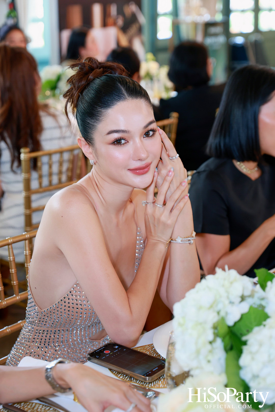 งานเปิดตัว SUPREMŸA AT NIGHT The Supreme Anti-Aging Eye Cream ผลิตภัณฑ์ฟื้นฟูผิวรอบดวงตา จาก SISLEY 