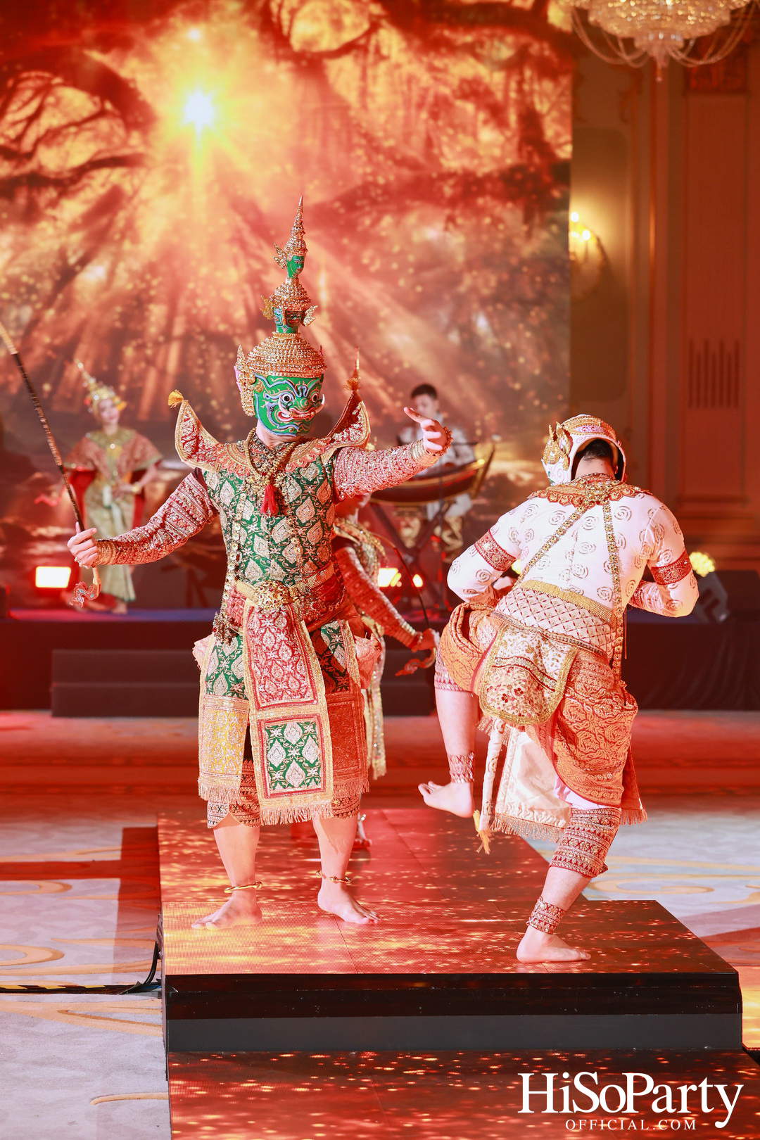 Thainess Fashion Show