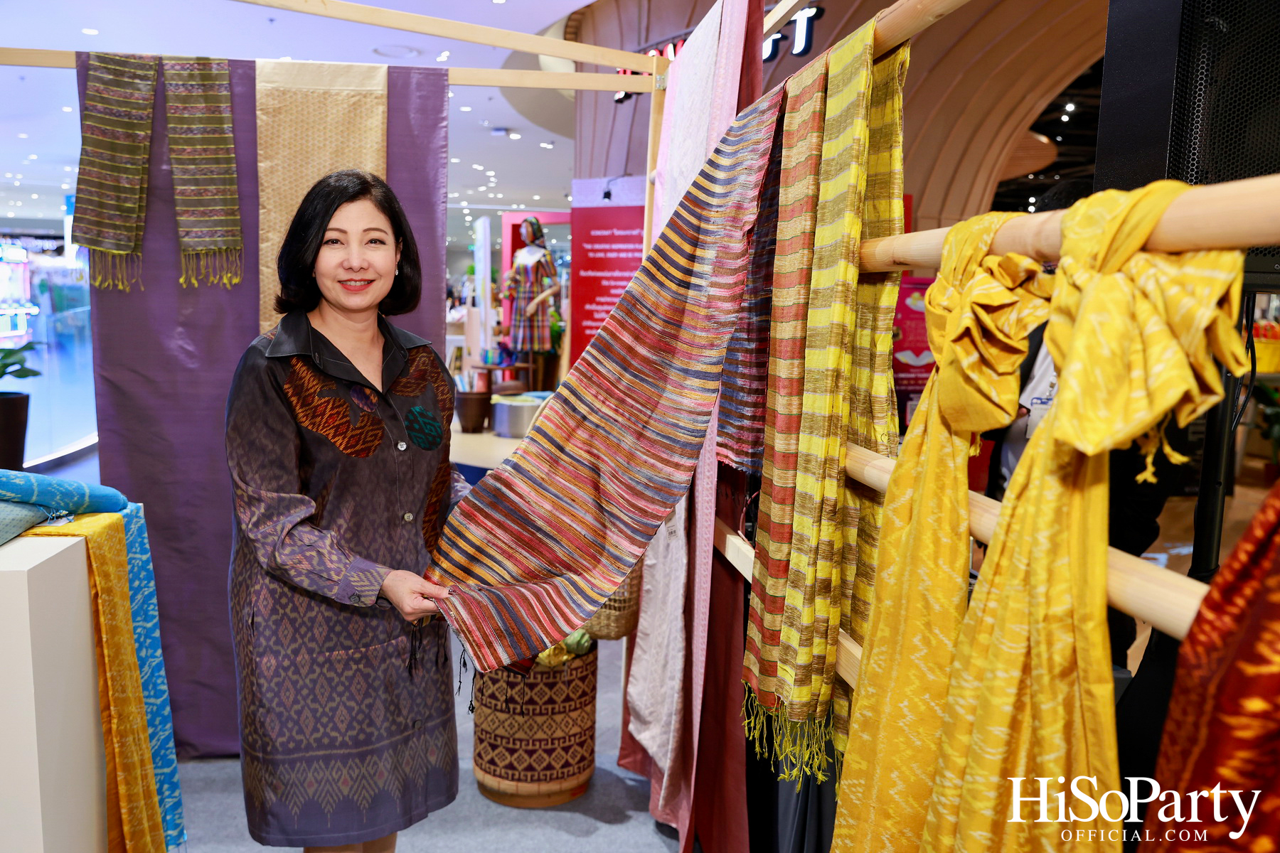 งานเปิดนิทรรศการผ้าไทย THAI TEXTILE HEROES 2024 EPISODE 3: ‘Colors of Buriram’