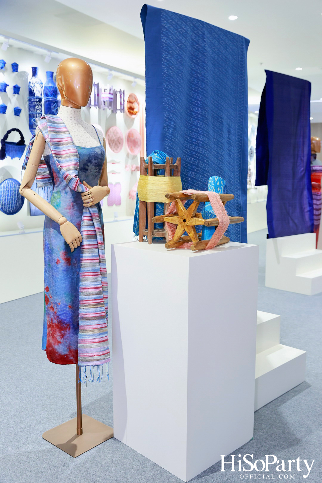 งานเปิดนิทรรศการผ้าไทย THAI TEXTILE HEROES 2024 EPISODE 3: ‘Colors of Buriram’