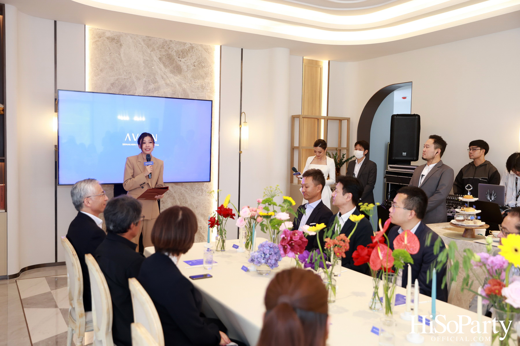 THE OPEN HOUSE EVENT OF AVIAN KRUNGTHEP KREETHA