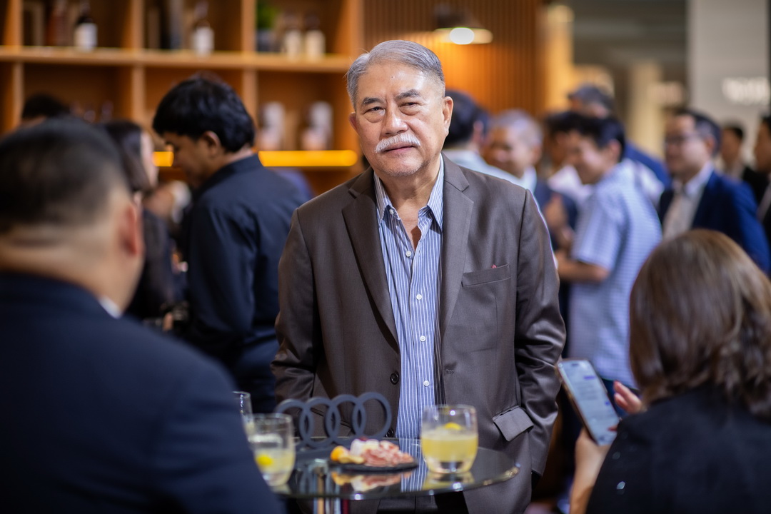 Audi เปิดตัว Flagship SUV ตัวท็อป Q8 ขุมพลัง Plug-in Hybrid เจเนอเรชั่นล่าสุดที่เซ็นทรัลเอ็มบาสซี