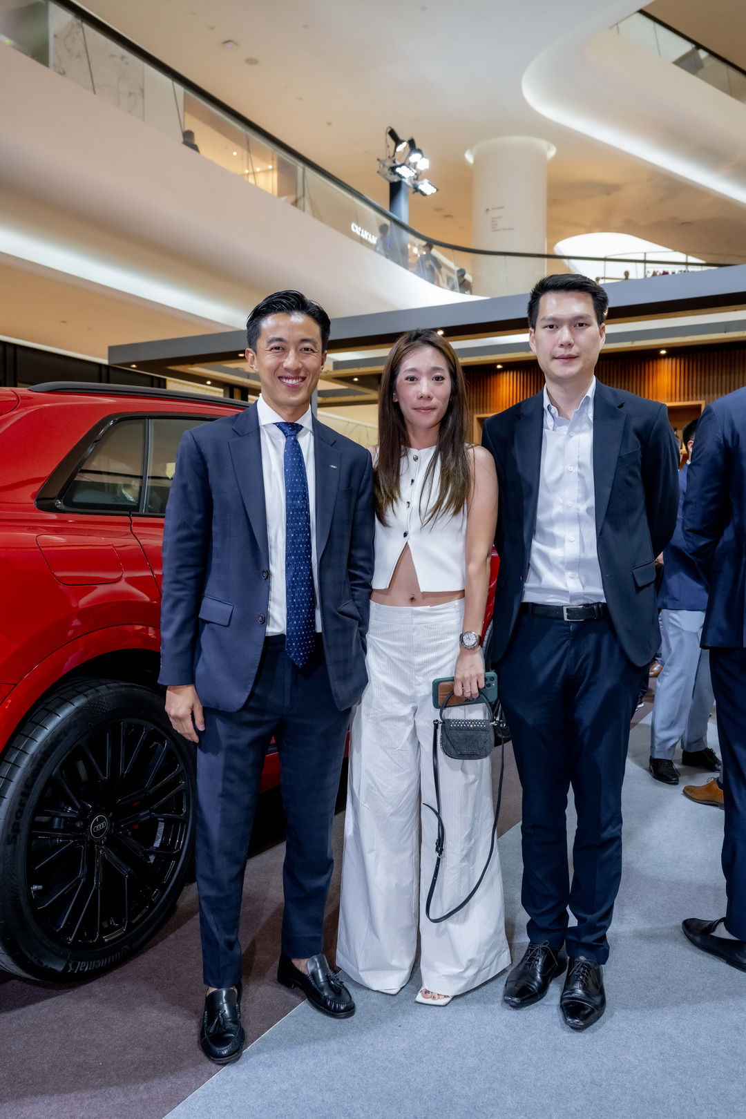 Audi เปิดตัว Flagship SUV ตัวท็อป Q8 ขุมพลัง Plug-in Hybrid เจเนอเรชั่นล่าสุดที่เซ็นทรัลเอ็มบาสซี