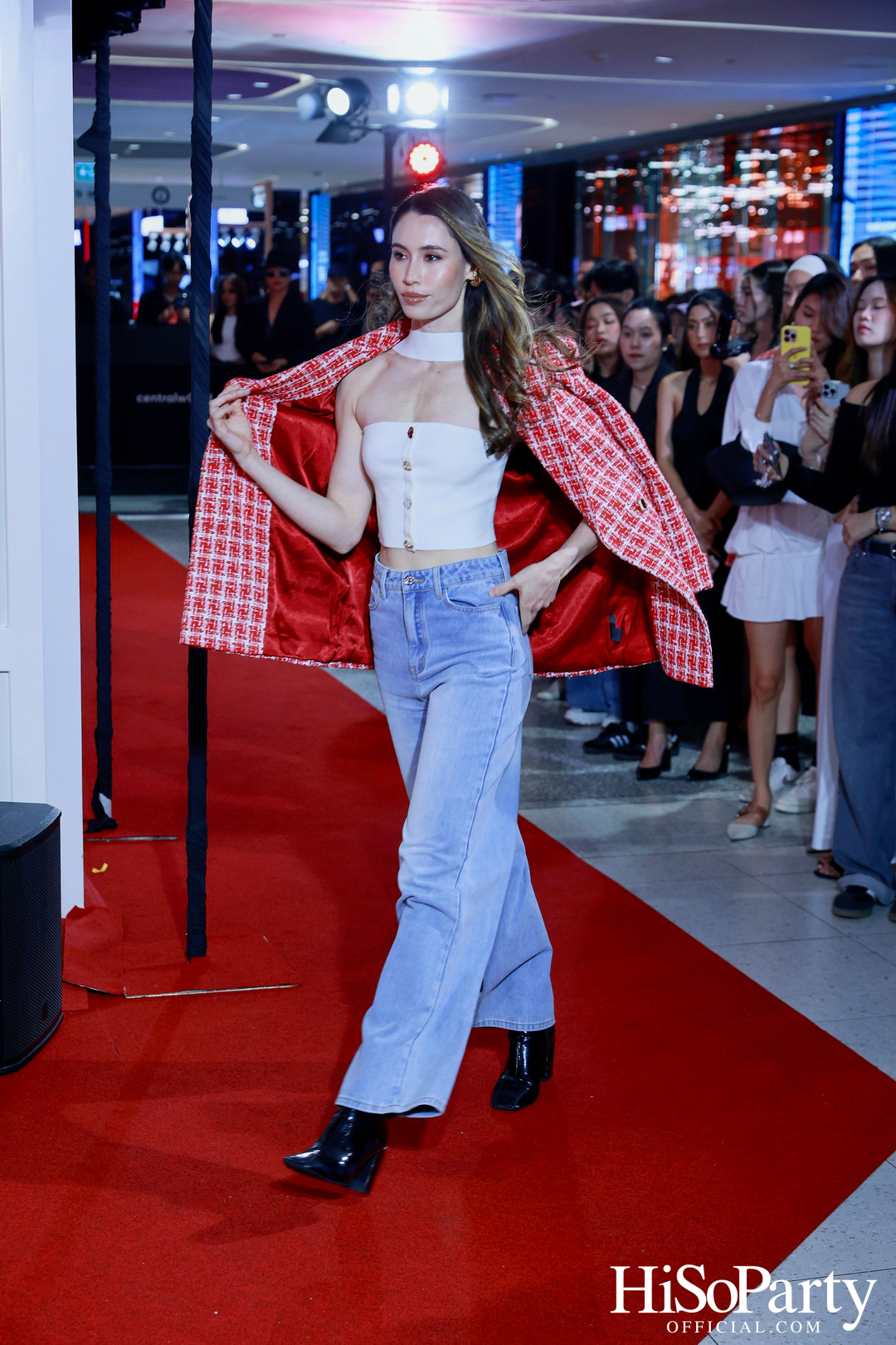 งานเปิดตัวคอลเลกชั่นคอลลาบอเรชั่นสุดแกลม VATANIKA x MISTY MYNX