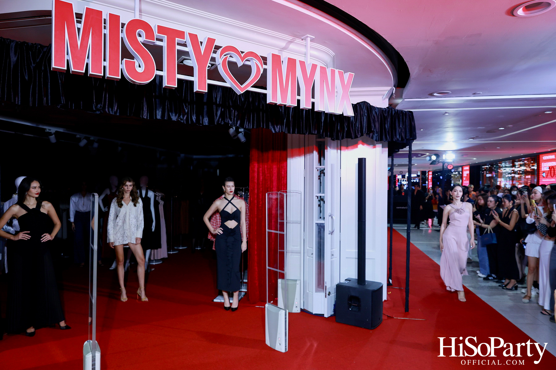 งานเปิดตัวคอลเลกชั่นคอลลาบอเรชั่นสุดแกลม VATANIKA x MISTY MYNX