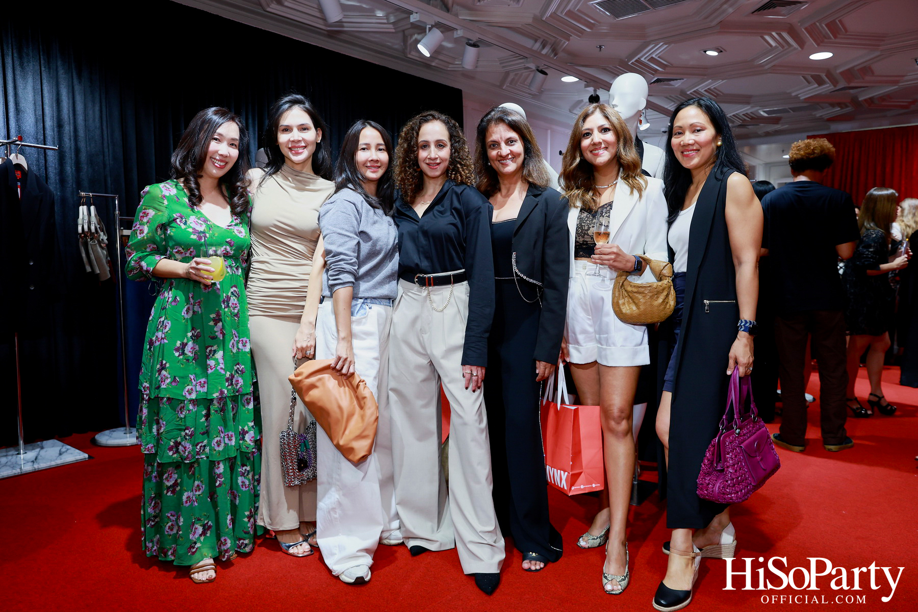 งานเปิดตัวคอลเลกชั่นคอลลาบอเรชั่นสุดแกลม VATANIKA x MISTY MYNX