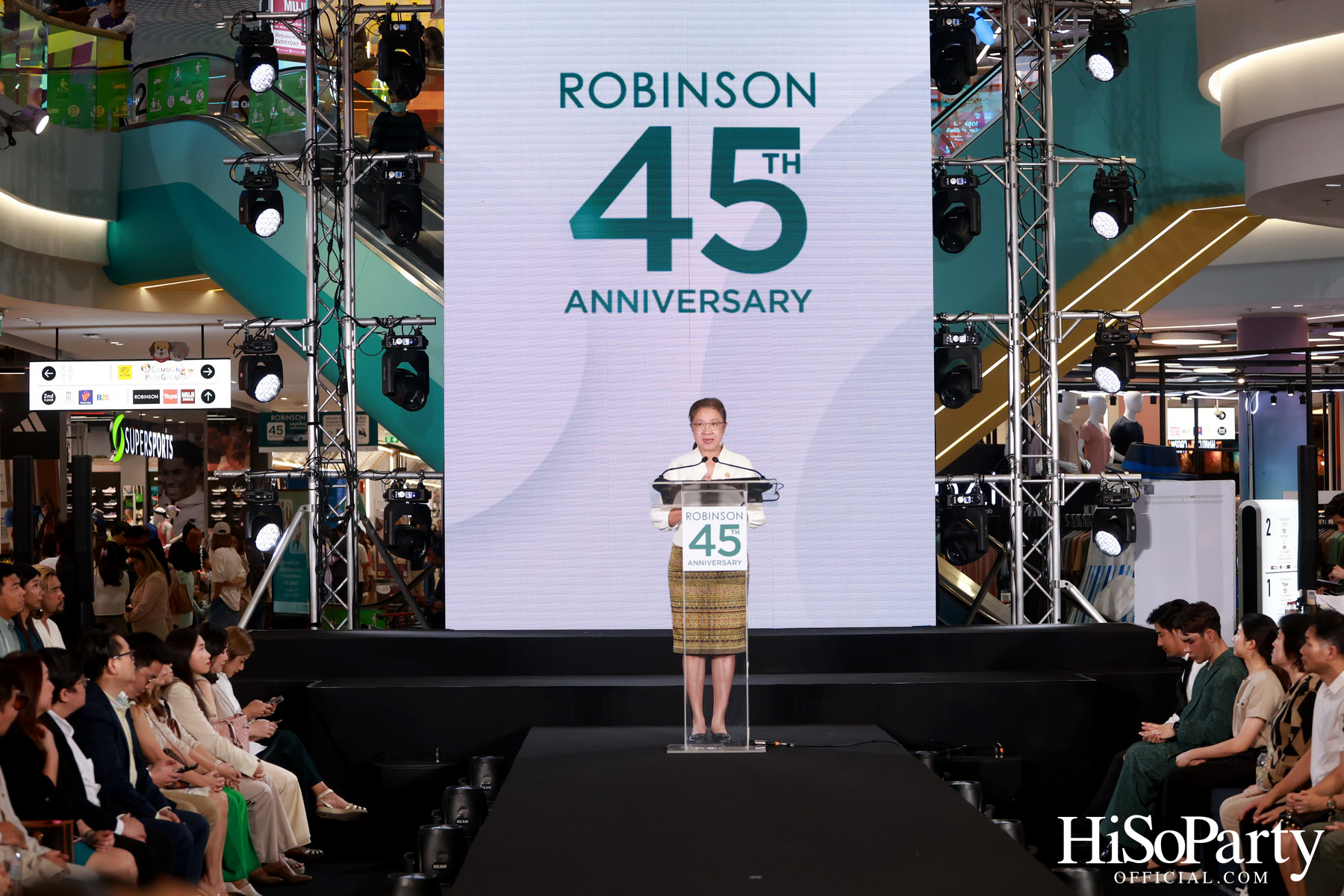 งาน ‘ROBINSON 45th ANNIVERSARY ฉลองใหญ่ เซอร์ไพรส์เยอะ’