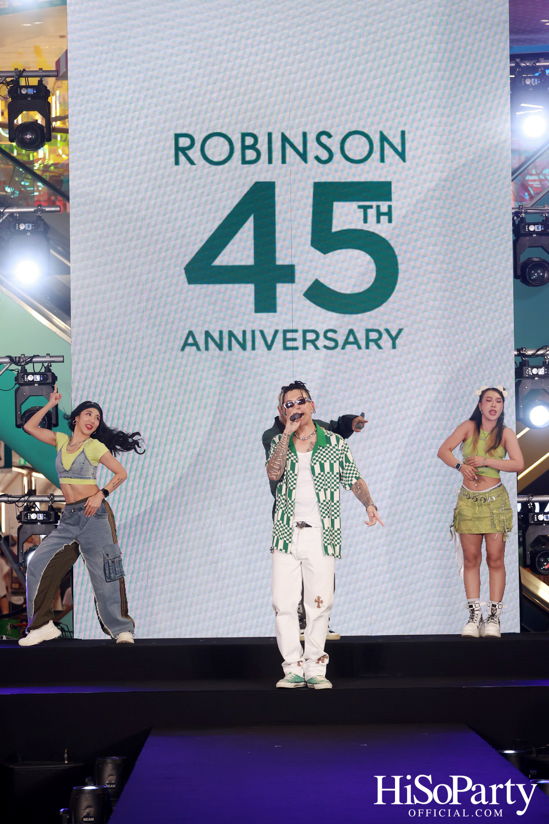 งาน ‘ROBINSON 45th ANNIVERSARY ฉลองใหญ่ เซอร์ไพรส์เยอะ’