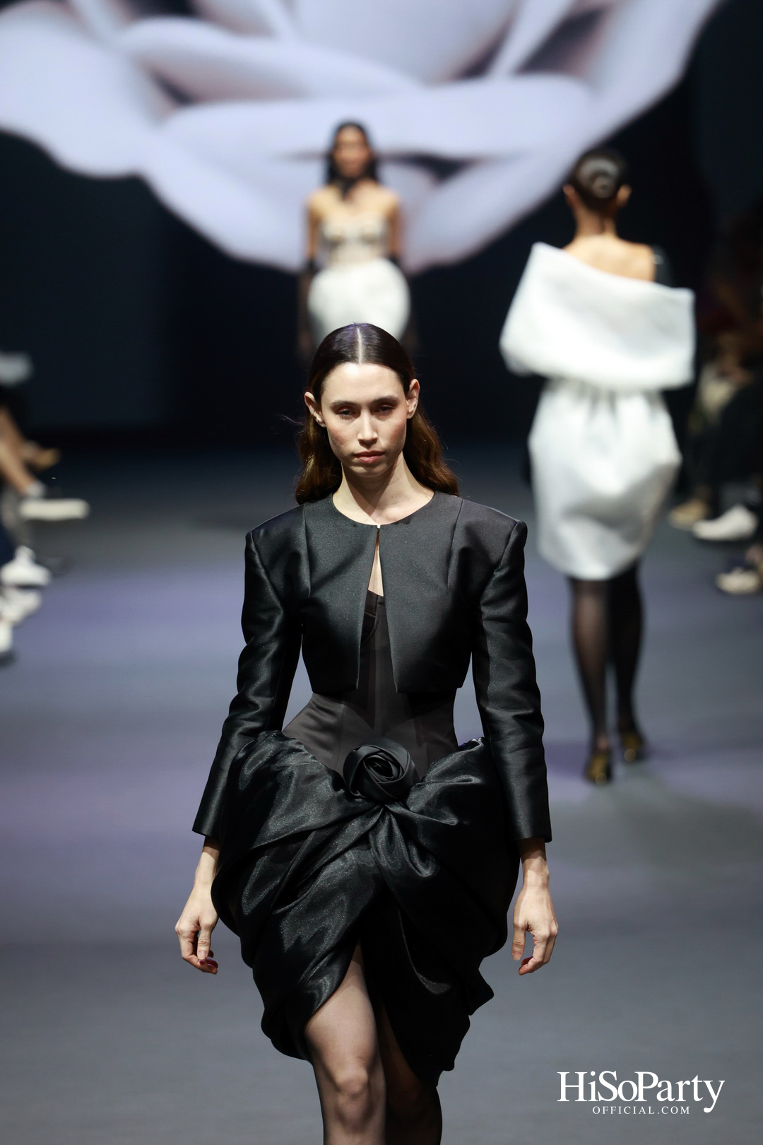 LA BOUTIQUE @ELLE Fashion Week 2024 ณ ริเวอร์ พาร์ค ไอคอนสยาม