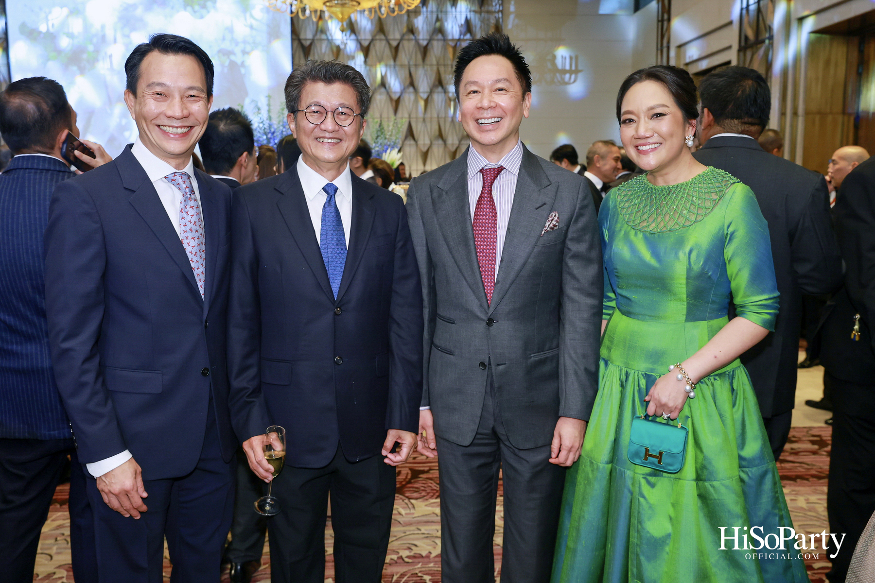 งานฉลองสมรสพระราชทานระหว่าง พสุ ลิปตพัลลภ และ ปัทมรัตน์ พหิทธานุกร