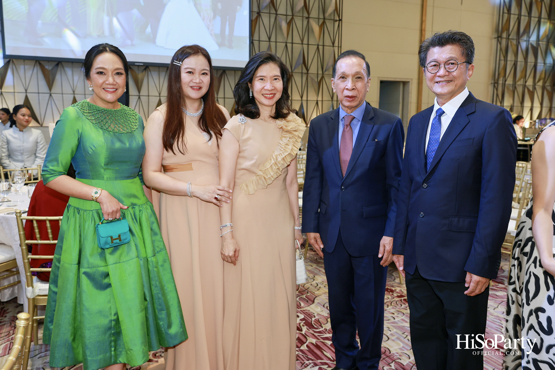 งานฉลองสมรสพระราชทานระหว่าง พสุ ลิปตพัลลภ และ ปัทมรัตน์ พหิทธานุกร