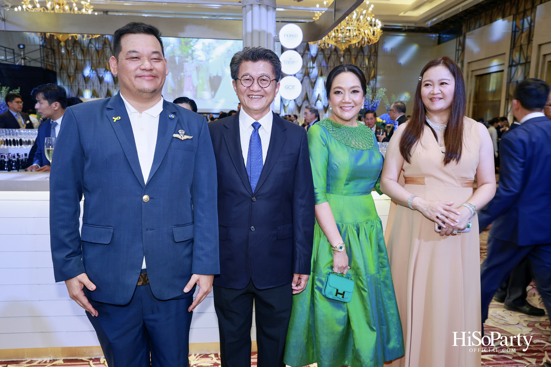 งานฉลองสมรสพระราชทานระหว่าง พสุ ลิปตพัลลภ และ ปัทมรัตน์ พหิทธานุกร