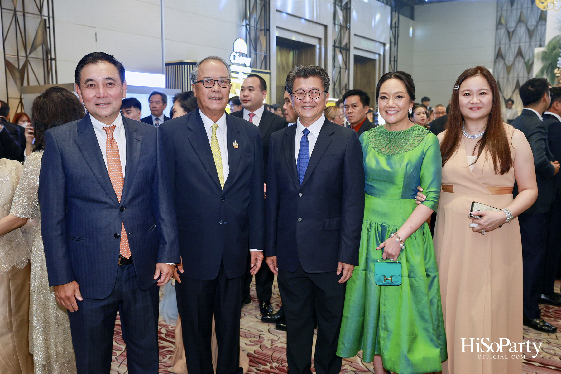 งานฉลองสมรสพระราชทานระหว่าง พสุ ลิปตพัลลภ และ ปัทมรัตน์ พหิทธานุกร