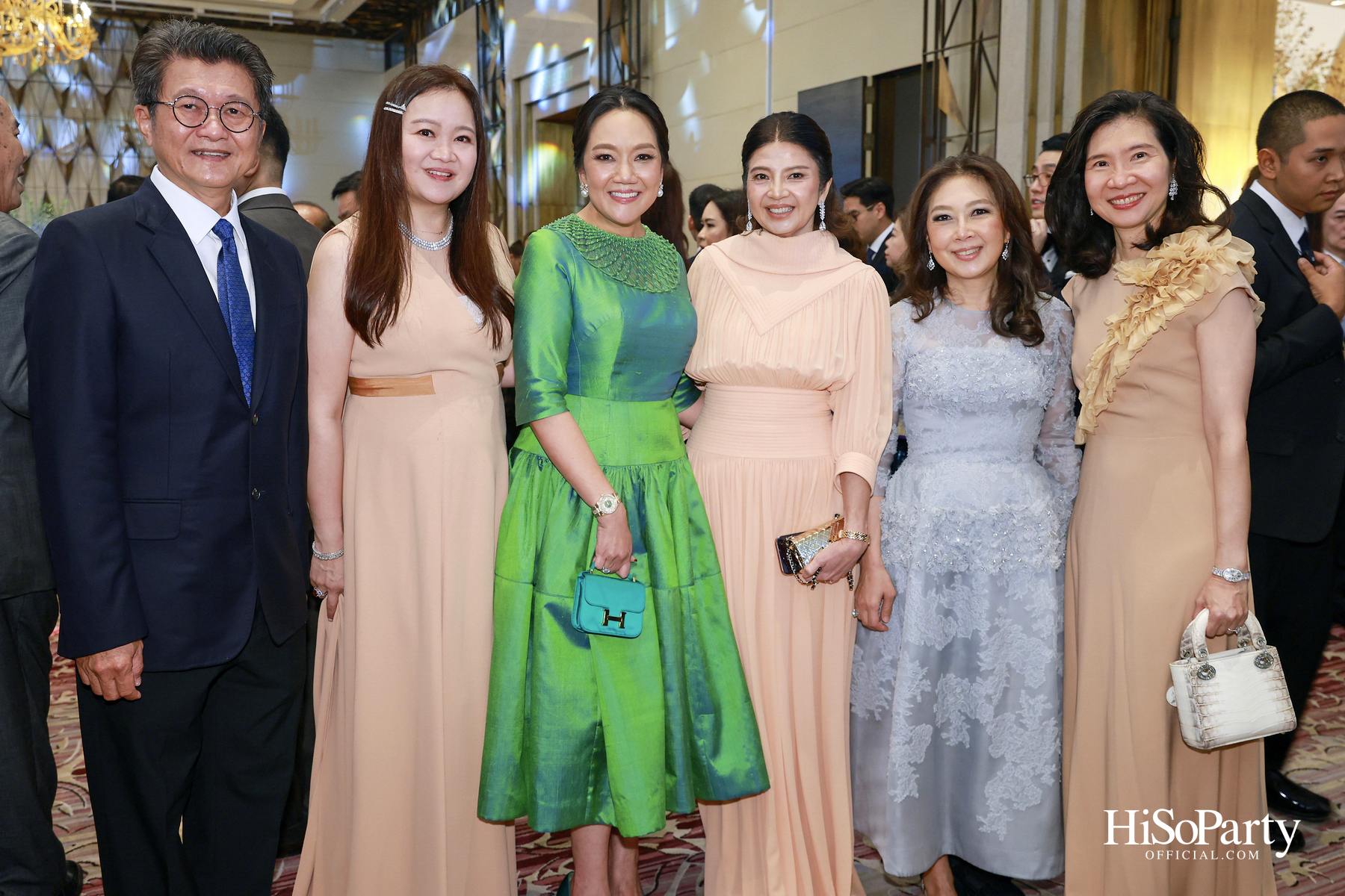 งานฉลองสมรสพระราชทานระหว่าง พสุ ลิปตพัลลภ และ ปัทมรัตน์ พหิทธานุกร