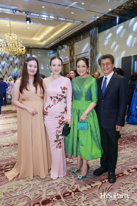 งานฉลองสมรสพระราชทานระหว่าง คุณพสุ ลิปตพัลลภ และ คุณปัทมรัตน์ พหิทธานุกร