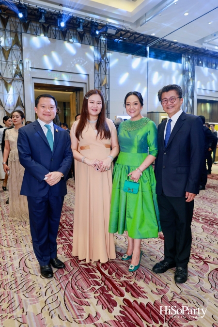 งานฉลองสมรสพระราชทานระหว่าง คุณพสุ ลิปตพัลลภ และ คุณปัทมรัตน์ พหิทธานุกร