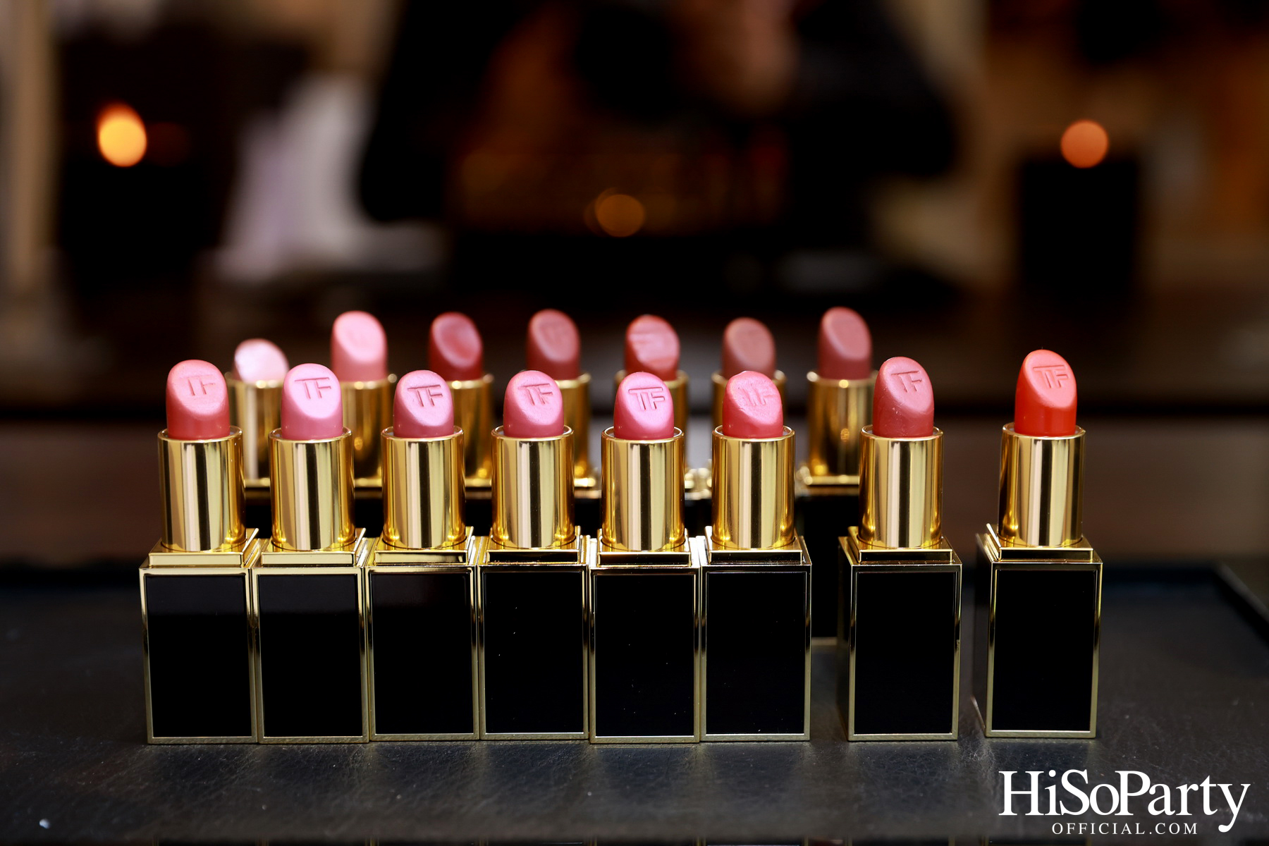 TOM FORD RUNWAY EVENT  พบกับคอลเลกชั่นเมกอัพและน้ำหอมใหม่ล่าสุด จากรันเวย์ SS25