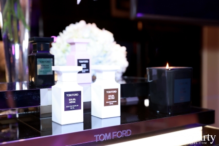 TOM FORD RUNWAY EVENT  พบกับคอลเลกชั่นเมกอัพและน้ำหอมใหม่ล่าสุด จากรันเวย์ SS25