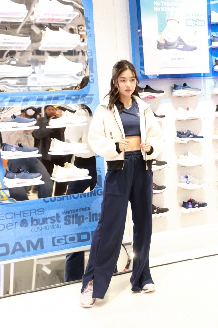 Skechers CentralWorld Grand Opening with Cha Eun-Woo & Apo Nattawin