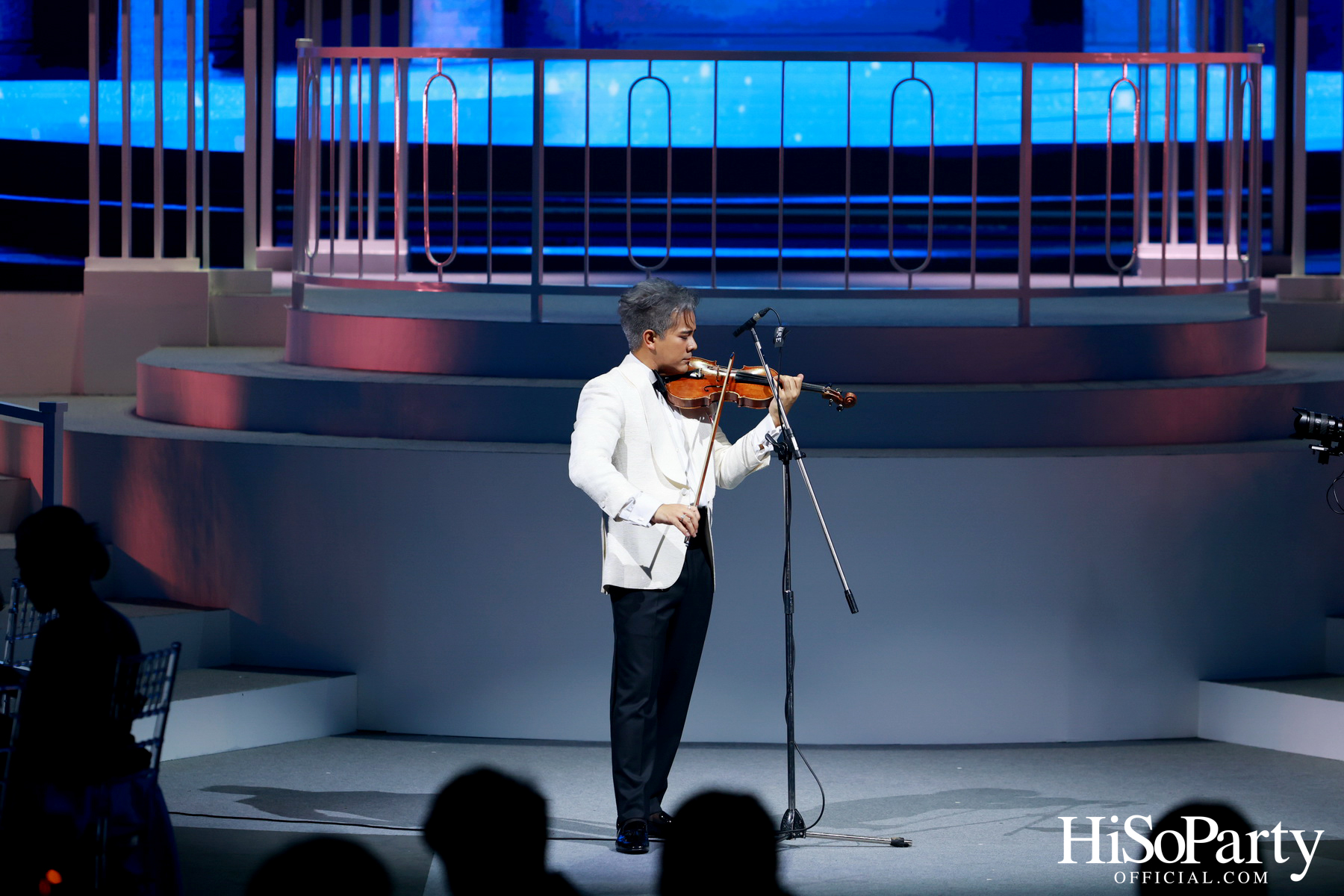 EM DISTRICT จัดงาน LA BELLE et LE BEAU 2024 เปิดตัว 16 หนุ่มสาว ต้นแบบแรงบันดาลใจของคนรุ่นใหม่