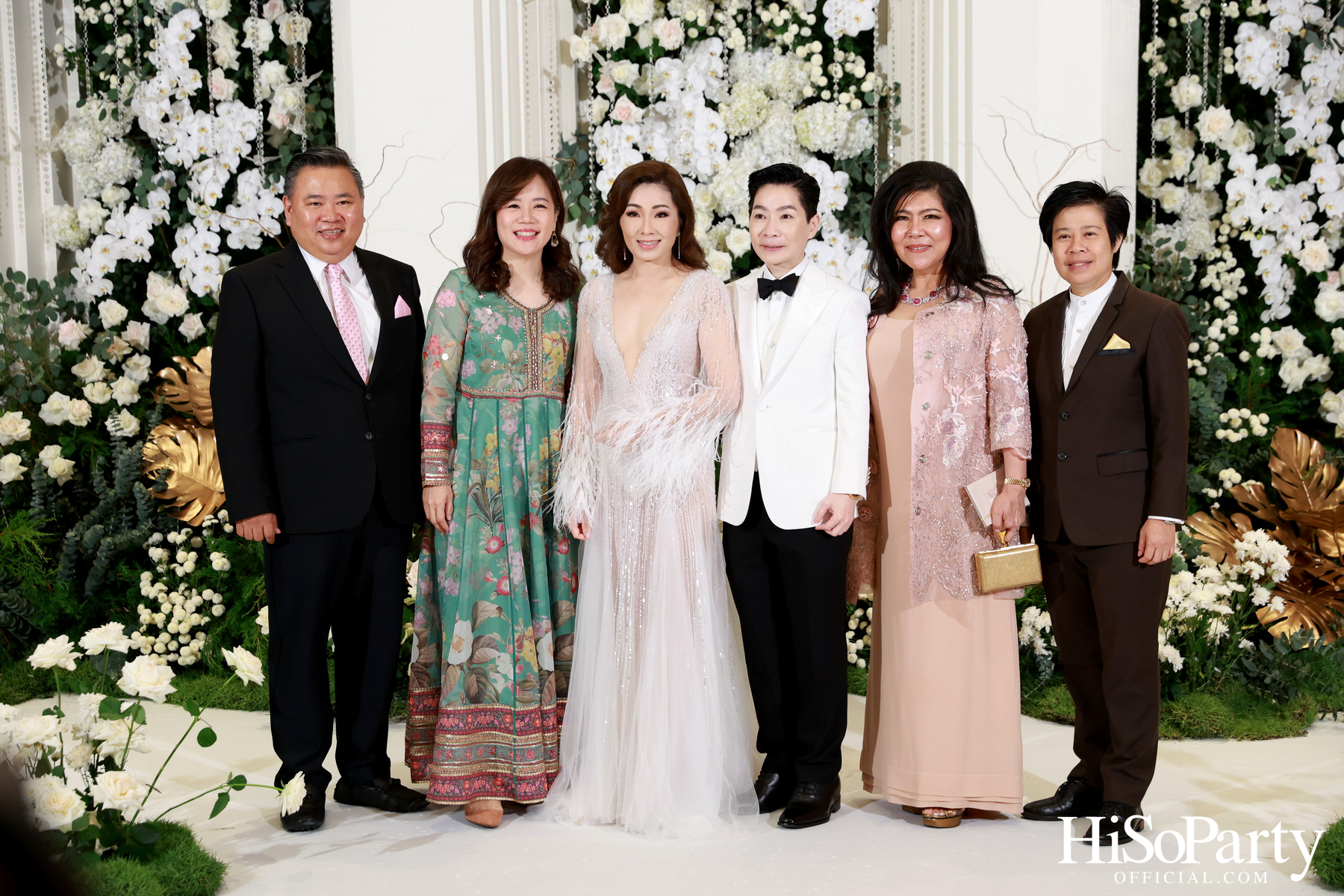 #AoiMod811 งานฉลองมงคลสมรสระหว่าง ดร.ปริสุทธิ์ รัตนมหาวงศ์ และ ดร.ปฏิมากร ใจอ่อน