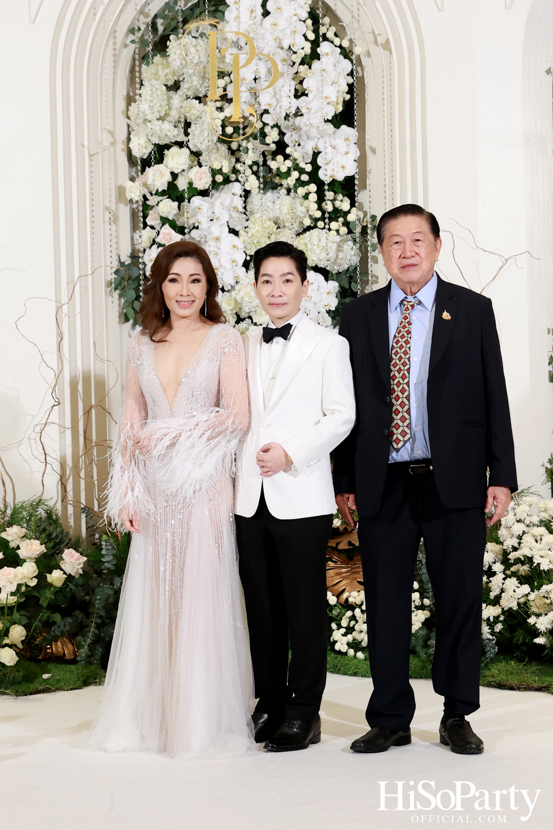 #AoiMod811 งานฉลองมงคลสมรสระหว่าง ดร.ปริสุทธิ์ รัตนมหาวงศ์ และ ดร.ปฏิมากร ใจอ่อน