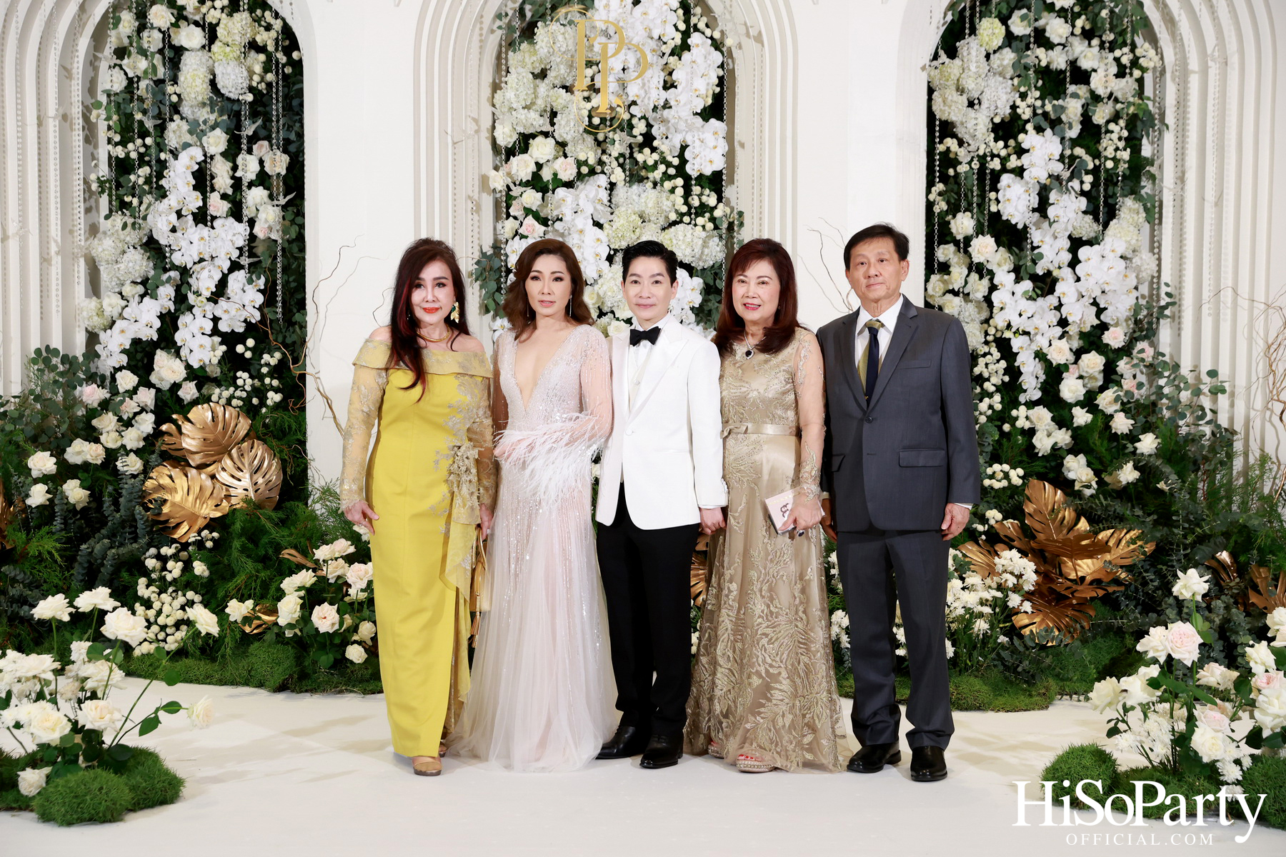 #AoiMod811 งานฉลองมงคลสมรสระหว่าง ดร.ปริสุทธิ์ รัตนมหาวงศ์ และ ดร.ปฏิมากร ใจอ่อน
