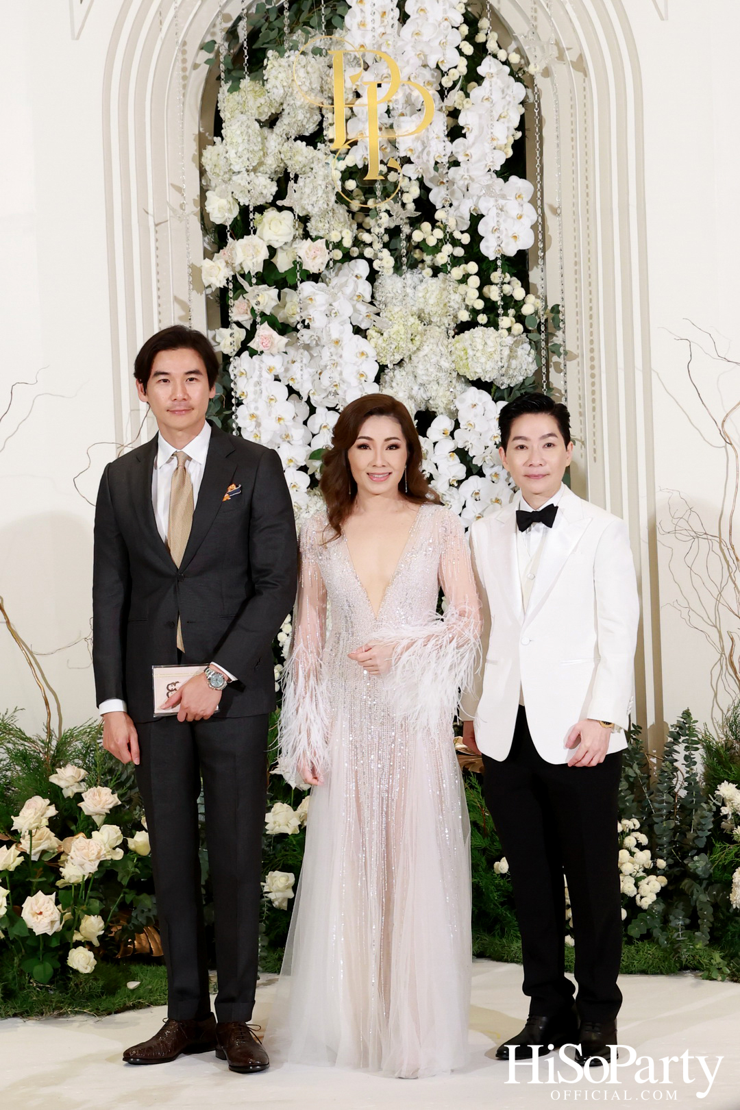 #AoiMod811 งานฉลองมงคลสมรสระหว่าง ดร.ปริสุทธิ์ รัตนมหาวงศ์ และ ดร.ปฏิมากร ใจอ่อน