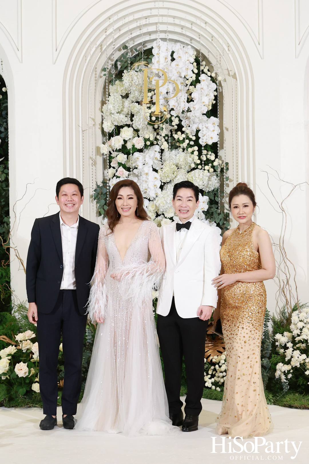 #AoiMod811 งานฉลองมงคลสมรสระหว่าง ดร.ปริสุทธิ์ รัตนมหาวงศ์ และ ดร.ปฏิมากร ใจอ่อน