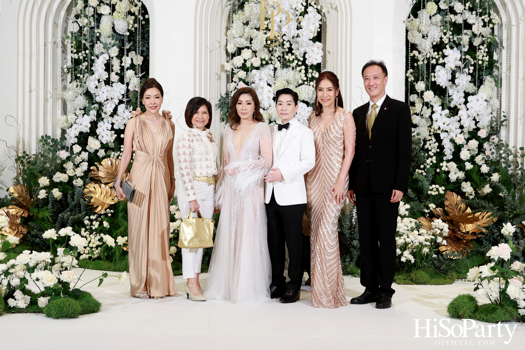 #AoiMod811 งานฉลองมงคลสมรสระหว่าง ดร.ปริสุทธิ์ รัตนมหาวงศ์ และ ดร.ปฏิมากร ใจอ่อน