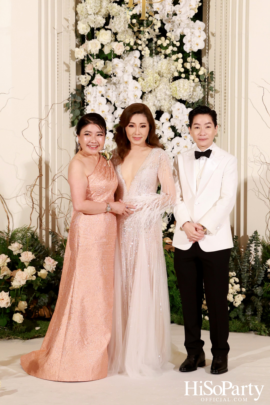 #AoiMod811 งานฉลองมงคลสมรสระหว่าง ดร.ปริสุทธิ์ รัตนมหาวงศ์ และ ดร.ปฏิมากร ใจอ่อน