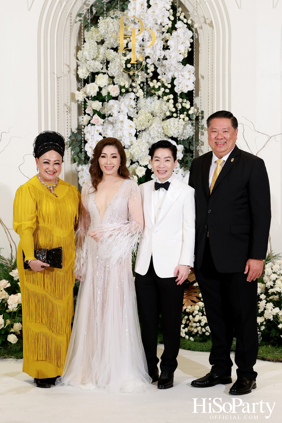 #AoiMod811 งานฉลองมงคลสมรสระหว่าง ดร.ปริสุทธิ์ รัตนมหาวงศ์ และ ดร.ปฏิมากร ใจอ่อน