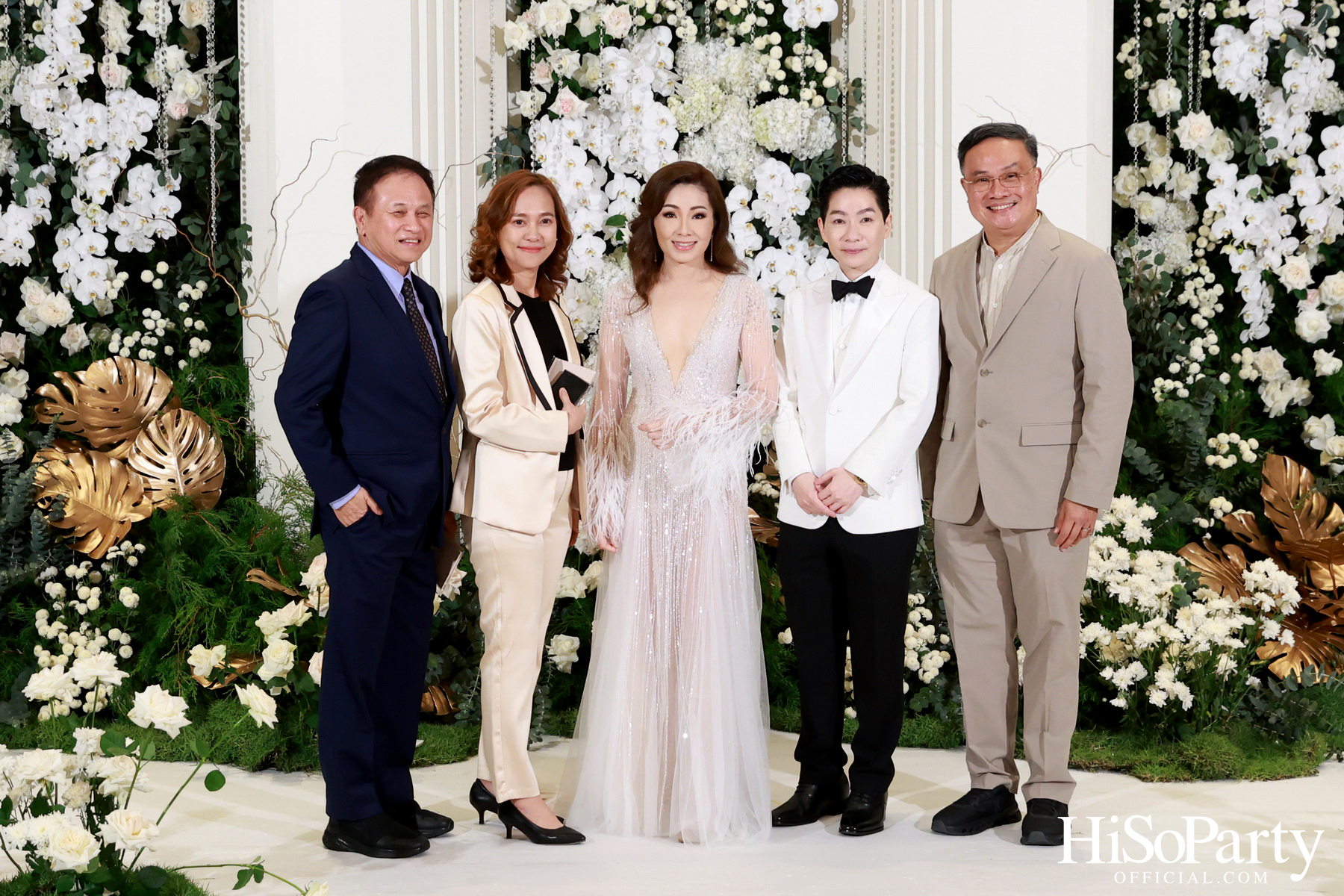 #AoiMod811 งานฉลองมงคลสมรสระหว่าง ดร.ปริสุทธิ์ รัตนมหาวงศ์ และ ดร.ปฏิมากร ใจอ่อน